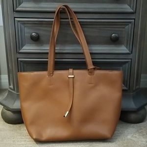 Vince Camuto shoulder bag